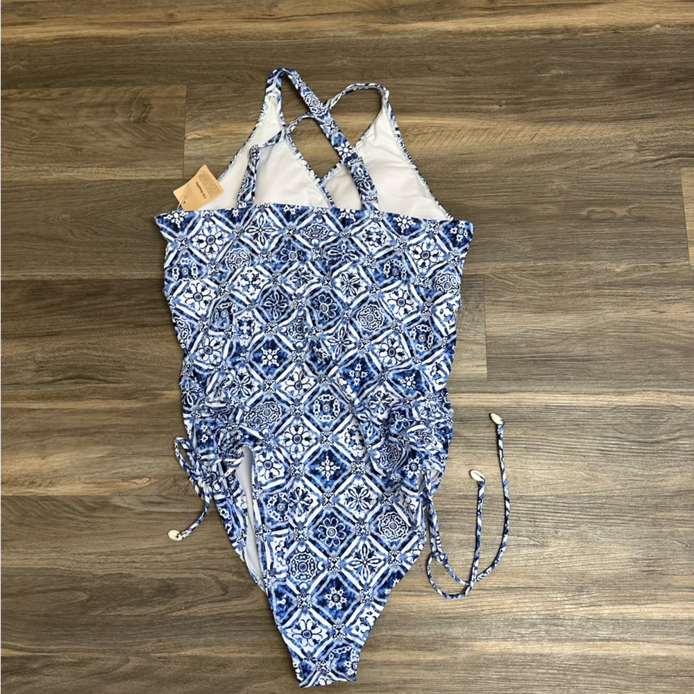 Bloomchic Mediterranean Tile Design Swimsuit - image 5